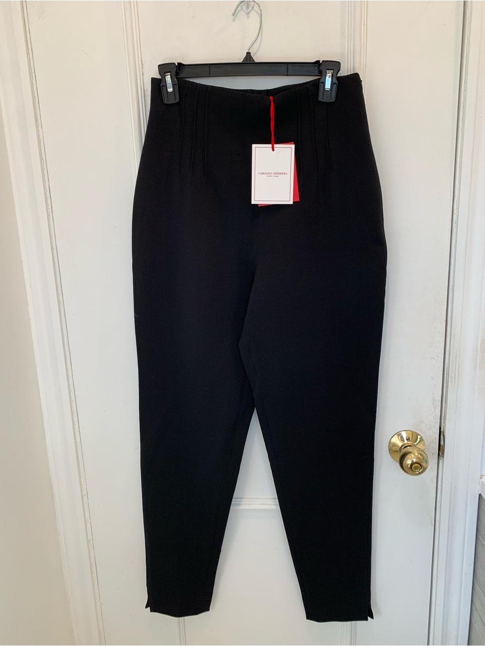 NWT Carolina Herrera black pants. Size 6